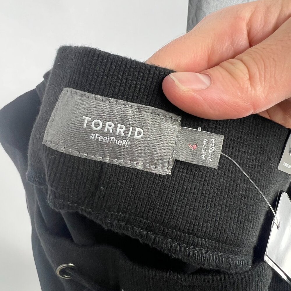 TORRID Pull on Convertible Poplin Cargo Jogger 4XL - Picture 8 of 10
